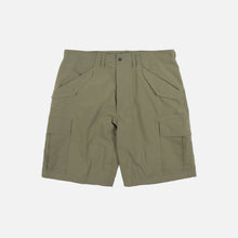Load image into Gallery viewer, MICRO RIPSTOP CARGO SHORTS - LIGHT OLIVE
