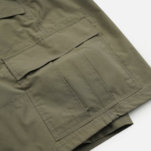 Load image into Gallery viewer, MICRO RIPSTOP CARGO SHORTS - LIGHT OLIVE
