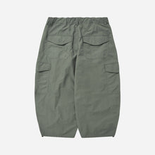 Load image into Gallery viewer, Nylon Cargo Balloon Pants - Olive
