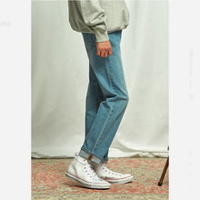 Load image into Gallery viewer, OG REGULAR DENIM JEANS - LIGHT BLUE

