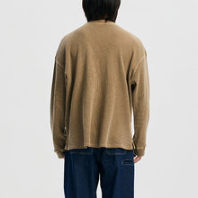 Load image into Gallery viewer, PIGMENT DYEING WAFFLE LS T-SHIRT - TAN
