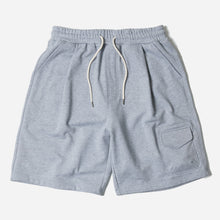 Load image into Gallery viewer, POUCH POCKET SWEAT SHORTS - GRAY
