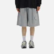 Load image into Gallery viewer, POUCH POCKET SWEAT SHORTS - GRAY
