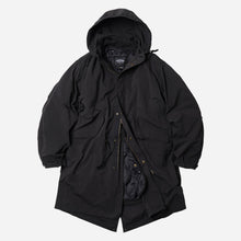 Load image into Gallery viewer, Vincent M1695 Fishtail 2 In 1 Parka - Black
