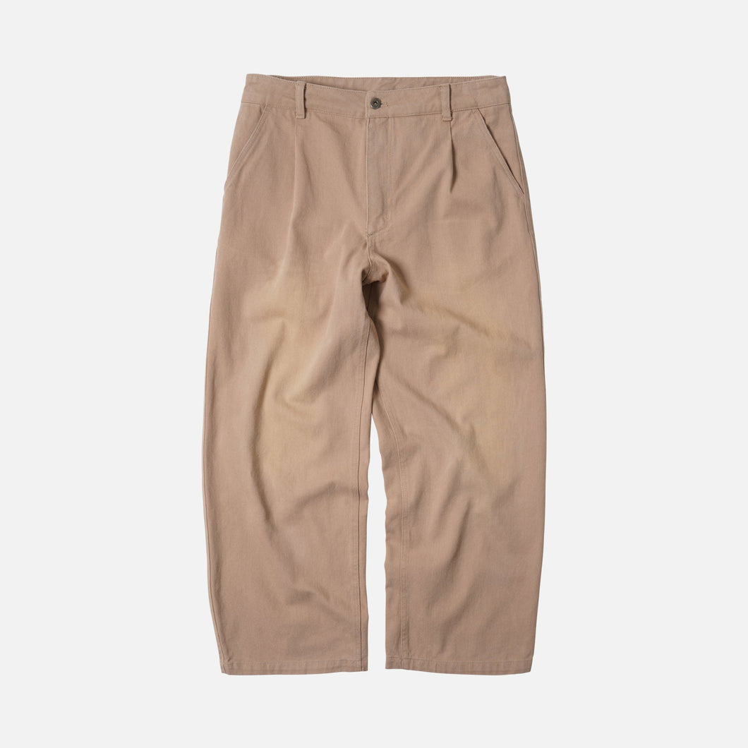 WASHED ONE TUCK CHINO PANTS - BEIGE