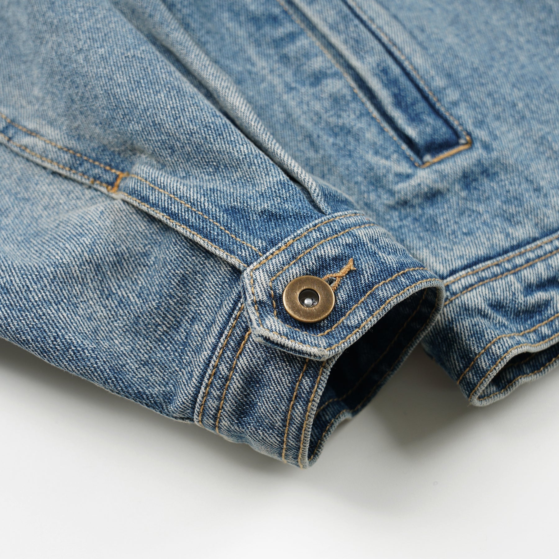 WASHED DENIM TRUCKER JACKET - BLUE - THE GREAT DIVIDE – Frizmworks
