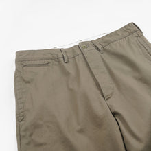 Load image into Gallery viewer, WASHED OFFICER CHINO PANTS - MUD
