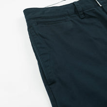 Load image into Gallery viewer, WASHED OFFICER CHINO PANTS - NAVY
