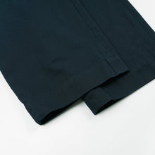 Load image into Gallery viewer, WASHED OFFICER CHINO PANTS - NAVY
